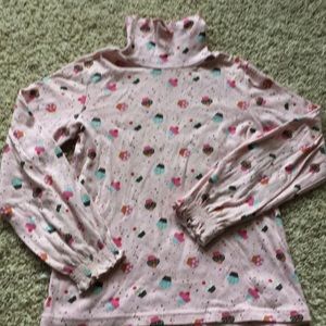 Turtleneck sz 12 cupcakes
